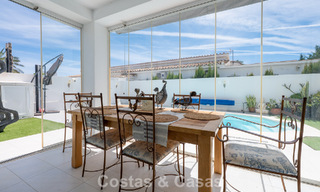 Move-in ready, modernised Mediterranean villa for sale just a few meters from the beach between Marbella and Estepona 799627 