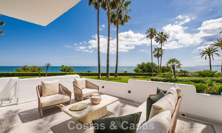 Exclusive renovated frontline beach apartment with direct sea views for sale on the New Golden Mile, Estepona East 799570