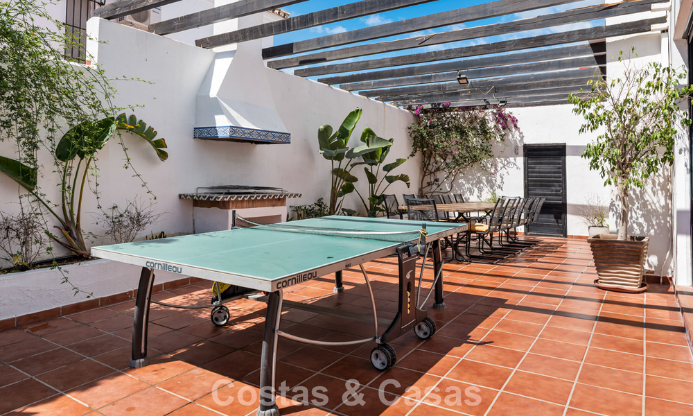 Villa for sale in Nueva Andalucía, Marbella, walking distance to the beach, close to Puerto Banús 799632