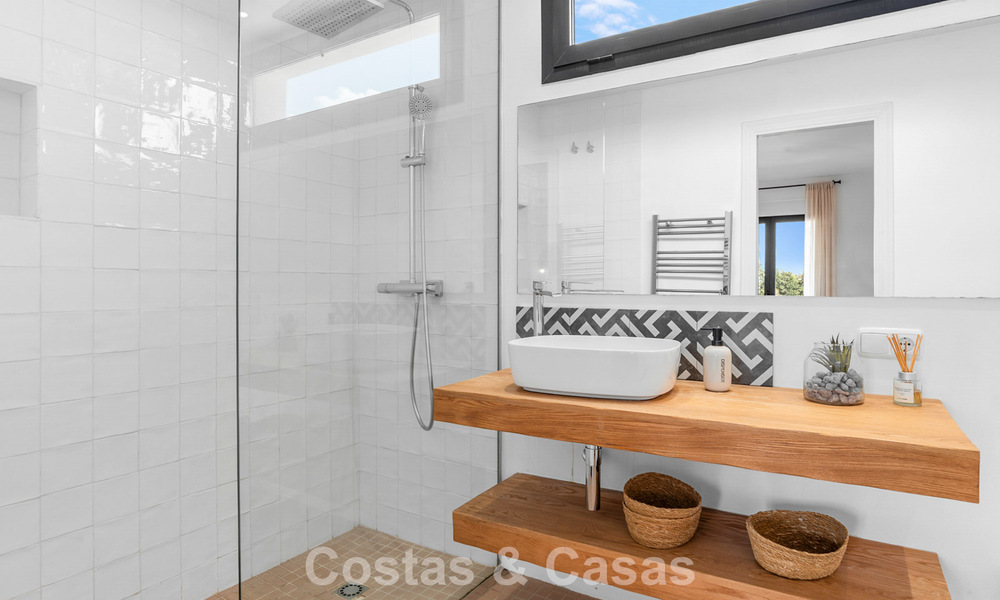 Villa for sale in Nueva Andalucía, Marbella, walking distance to the beach, close to Puerto Banús 799645