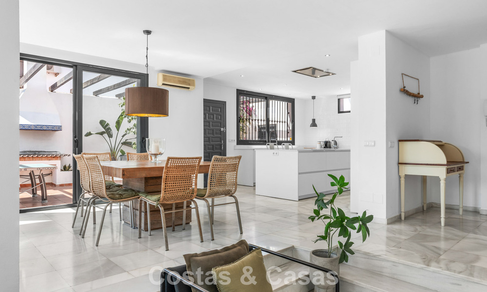 Villa for sale in Nueva Andalucía, Marbella, walking distance to the beach, close to Puerto Banús 799654