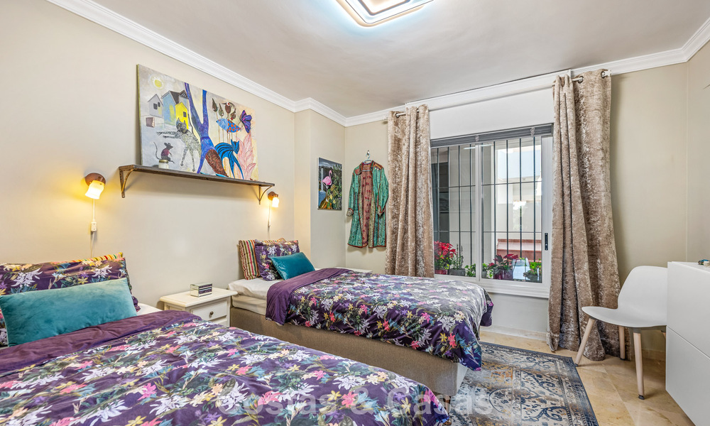 Renovated frontline golf apartment for sale close to all amenities in Guadalmina Alta and San Pedro, Marbella 799689