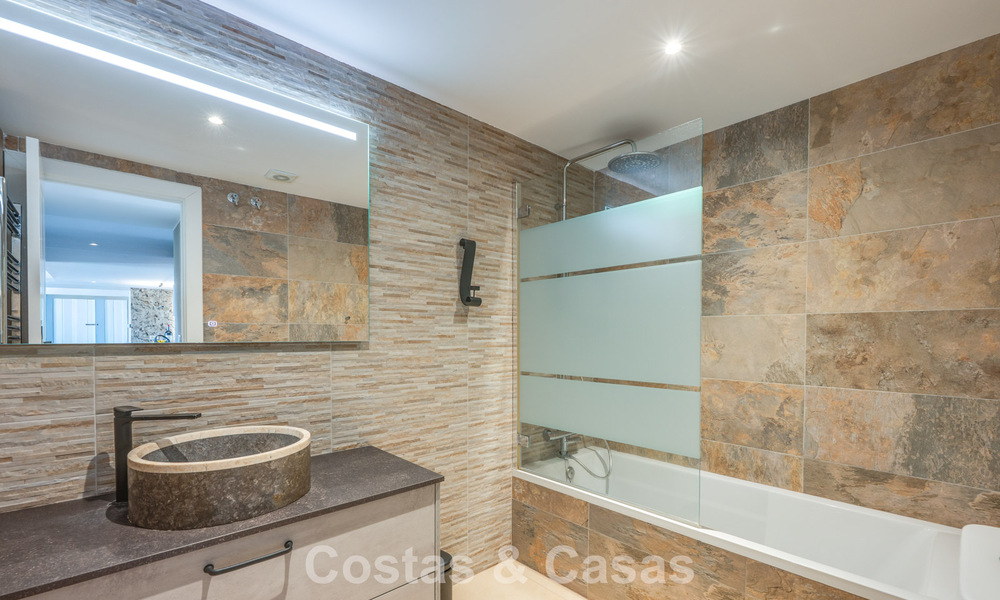 Renovated frontline golf apartment for sale close to all amenities in Guadalmina Alta and San Pedro, Marbella 799690