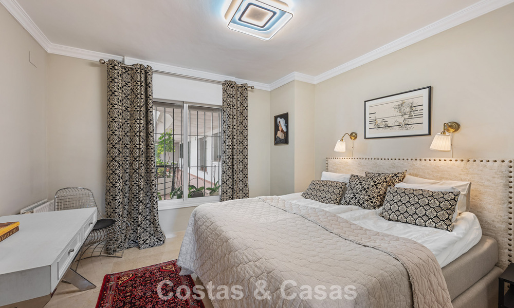 Renovated frontline golf apartment for sale close to all amenities in Guadalmina Alta and San Pedro, Marbella 799704