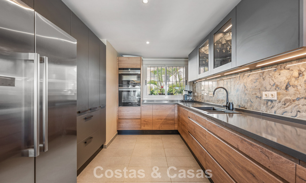 Renovated frontline golf apartment for sale close to all amenities in Guadalmina Alta and San Pedro, Marbella 799707