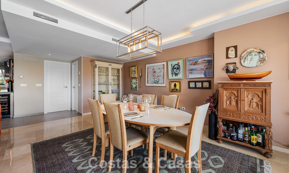 Renovated frontline golf apartment for sale close to all amenities in Guadalmina Alta and San Pedro, Marbella 799716