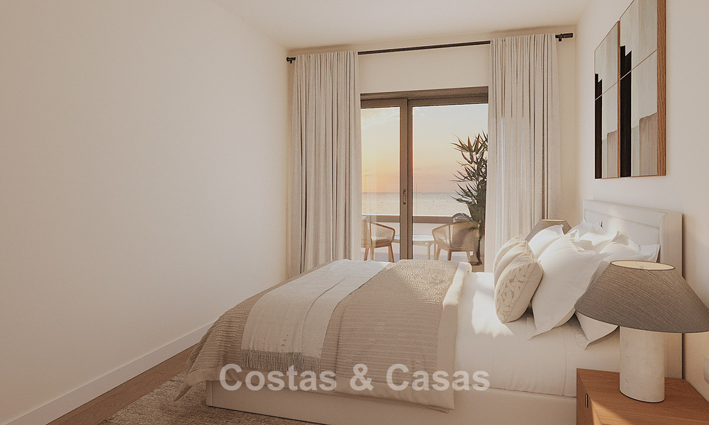 Launch! Frontline beach luxury apartments and townhouses with sea views for sale near Sotogrande, Costa del Sol 799737