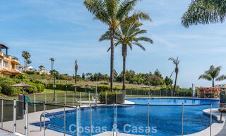Modernised sea-view apartment for sale within walking distance of puerto banús and the beach in Nueva Andalucía, Marbella 799786 