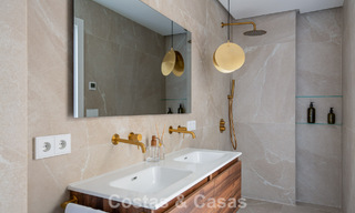 Modernised sea-view apartment for sale within walking distance of puerto banús and the beach in Nueva Andalucía, Marbella 799794 