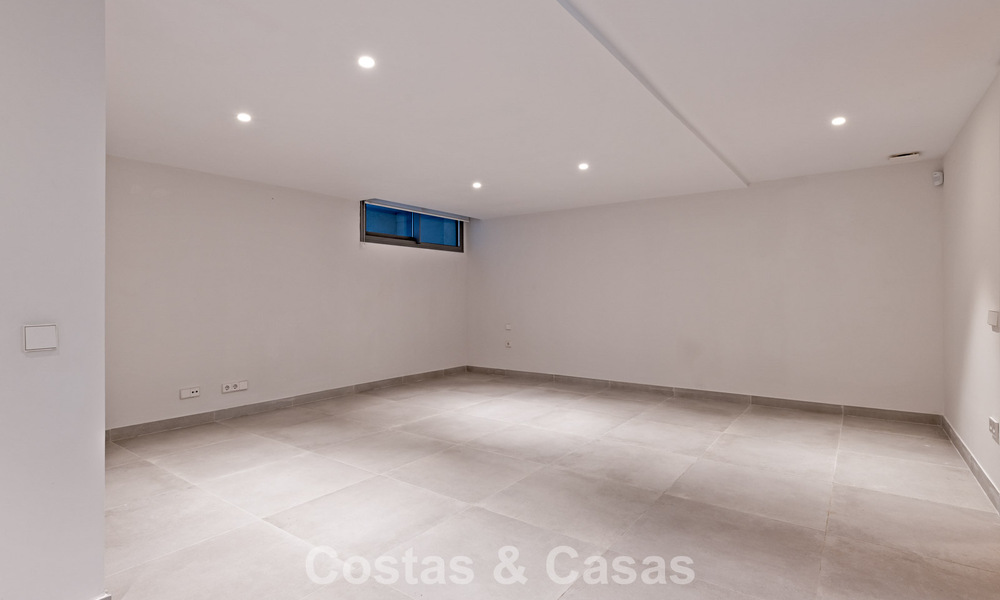 Modern semi-detached villa for sale close to amenities in Guadalmina and San Pedro town centre, Marbella 799890