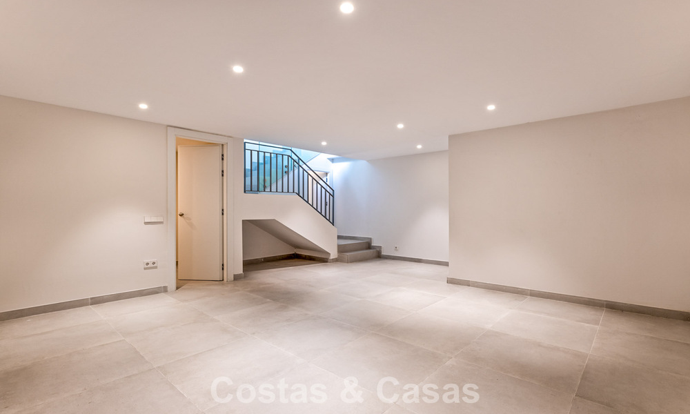 Modern semi-detached villa for sale close to amenities in Guadalmina and San Pedro town centre, Marbella 799891