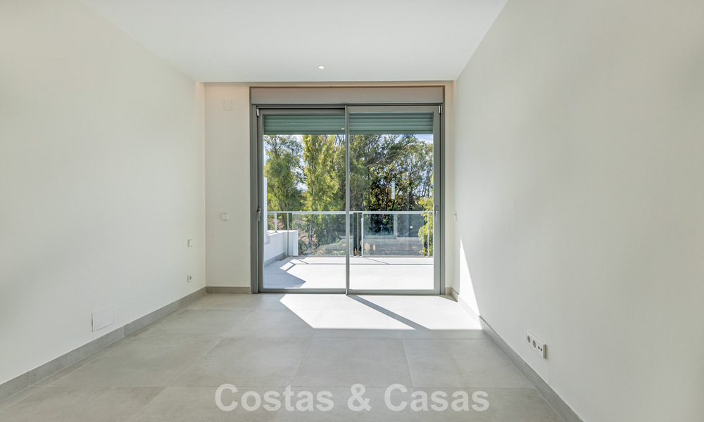 Modern semi-detached villa for sale close to amenities in Guadalmina and San Pedro town centre, Marbella 799893