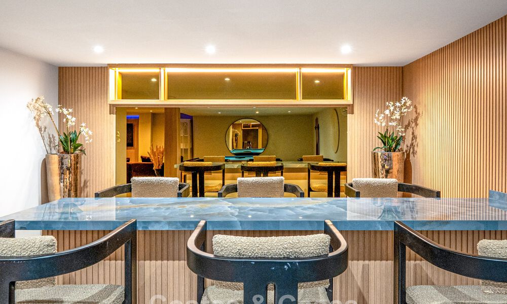 Luxury villa with entertainment level and guest accommodation for sale in Nueva Andalucía, Marbella 799998