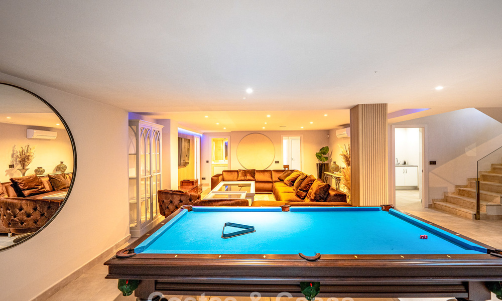Luxury villa with entertainment level and guest accommodation for sale in Nueva Andalucía, Marbella 800000