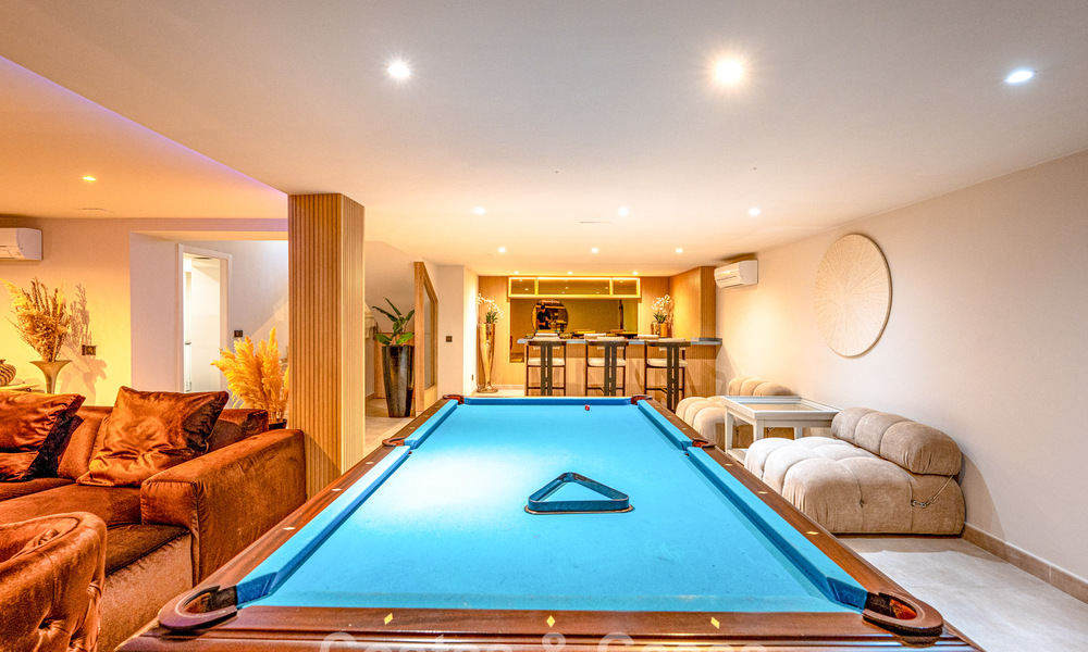 Luxury villa with entertainment level and guest accommodation for sale in Nueva Andalucía, Marbella 800002