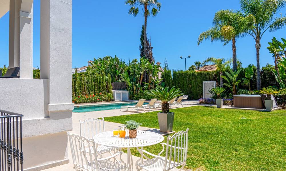 Luxury villa with entertainment level and guest accommodation for sale in Nueva Andalucía, Marbella 800021