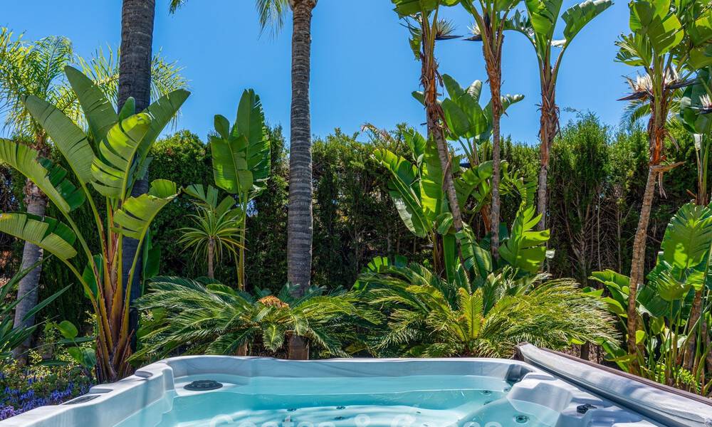 Luxury villa with entertainment level and guest accommodation for sale in Nueva Andalucía, Marbella 800023