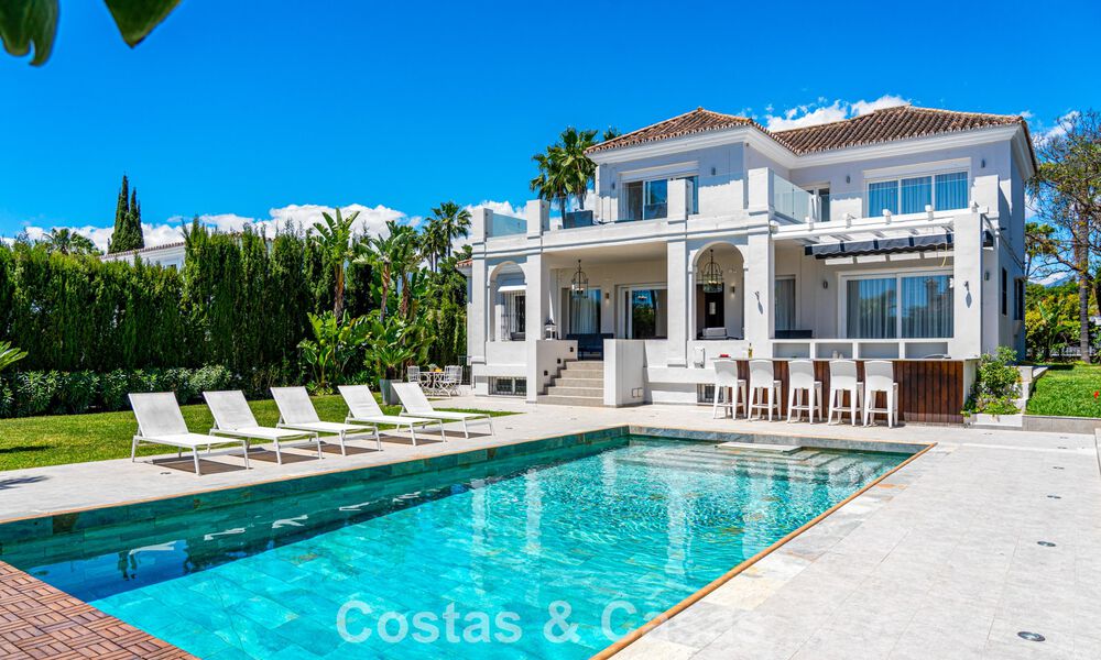 Luxury villa with entertainment level and guest accommodation for sale in Nueva Andalucía, Marbella 800025