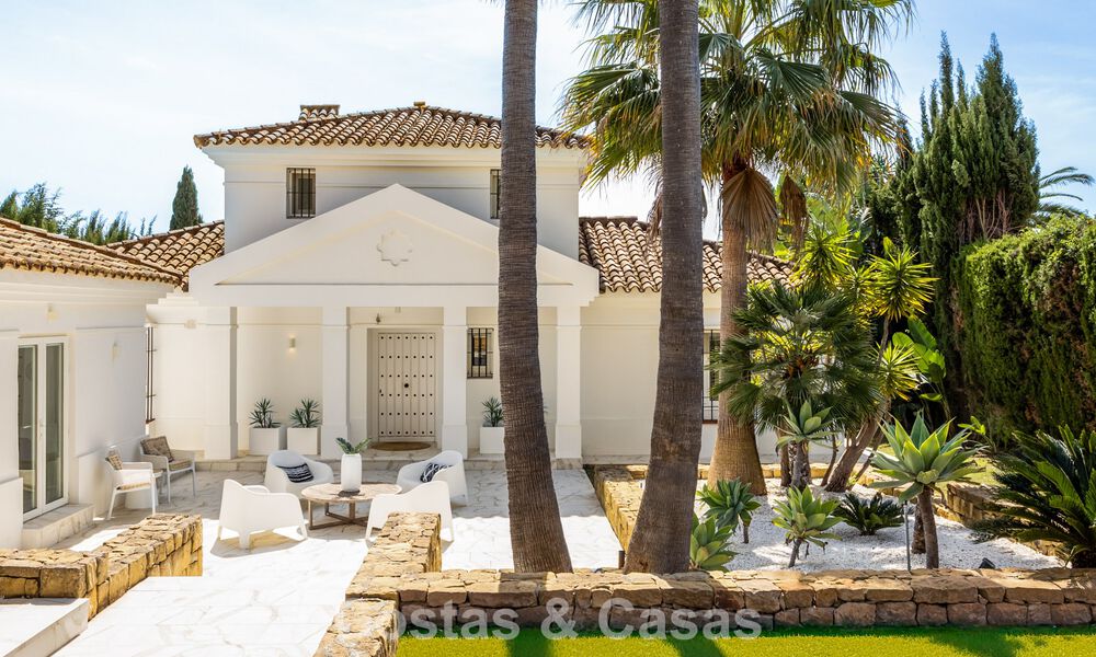 Beautiful contemporary renovated andalusian villa with panoramic sea views for sale in Sotogrande, Costa del Sol 799846