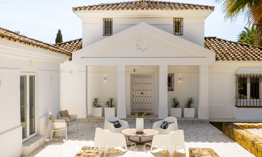 Beautiful contemporary renovated andalusian villa with panoramic sea views for sale in Sotogrande, Costa del Sol 799848