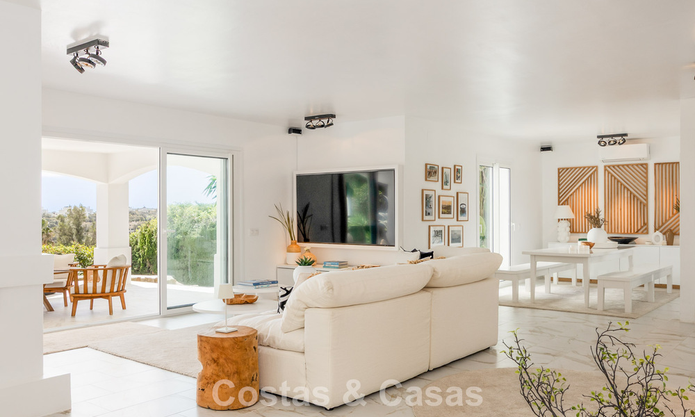 Beautiful contemporary renovated andalusian villa with panoramic sea views for sale in Sotogrande, Costa del Sol 799860