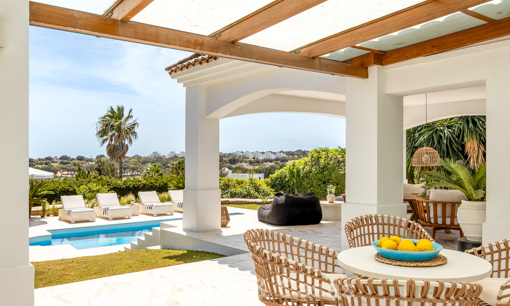 Beautiful contemporary renovated andalusian villa with panoramic sea views for sale in Sotogrande, Costa del Sol 799871