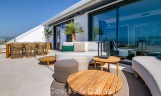 Turnkey modern luxury homes for sale with sea view in a resort-style development in Fuengirola, Costa del Sol 799942 