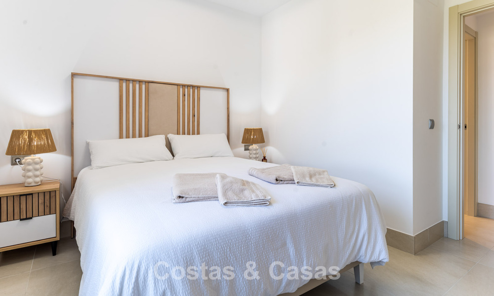 Very bright apartment with spacious lounge terrace for sale in La Cala Golf, Mijas, Costa del Sol 799950