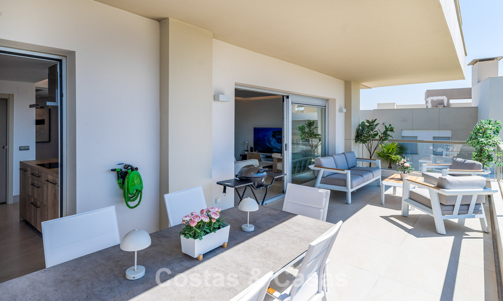 Very bright apartment with spacious lounge terrace for sale in La Cala Golf, Mijas, Costa del Sol 799964