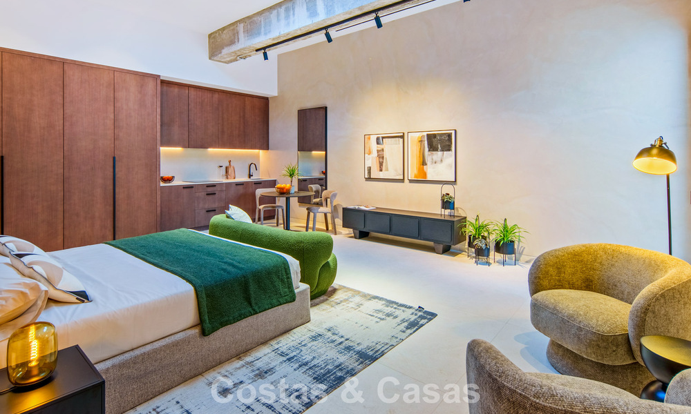 Contemporary designer villa with panoramic views for sale in Nueva Andalucía’s Golf Valley, Marbella 800118