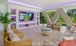 Contemporary designer villa with panoramic views for sale in Nueva Andalucía’s Golf Valley, Marbella 800122 