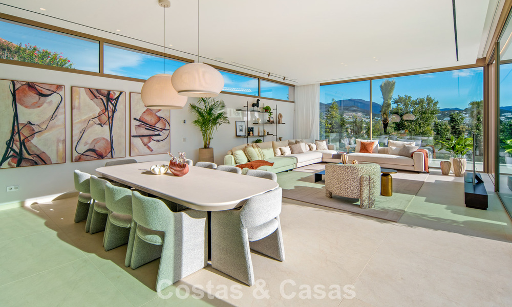Contemporary designer villa with panoramic views for sale in Nueva Andalucía’s Golf Valley, Marbella 800142