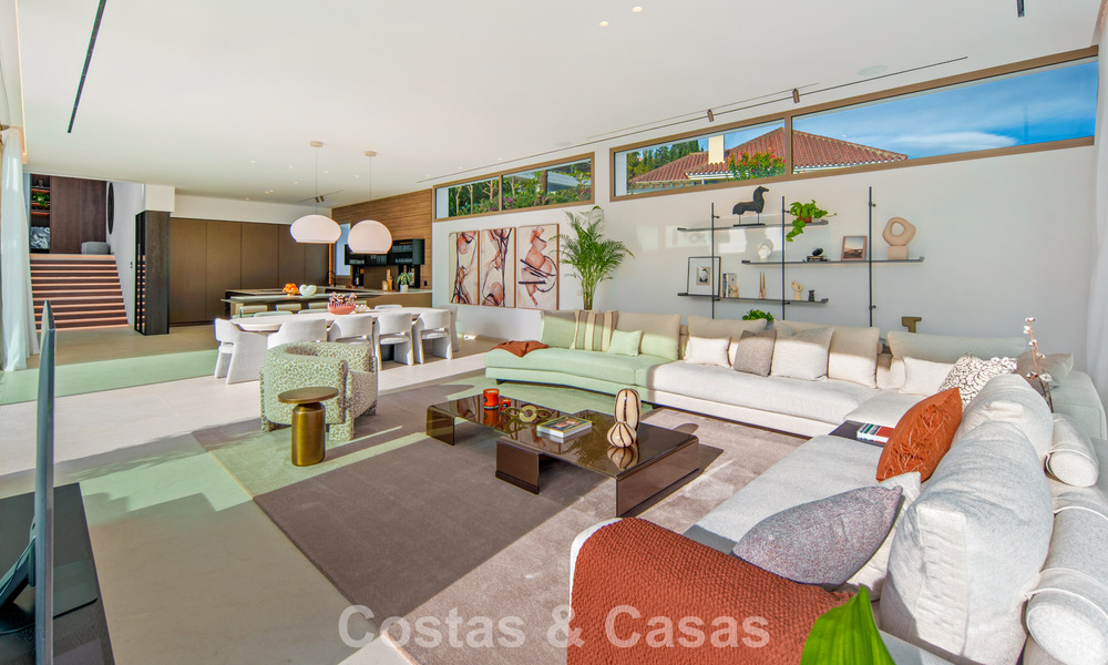 Contemporary designer villa with panoramic views for sale in Nueva Andalucía’s Golf Valley, Marbella 800143