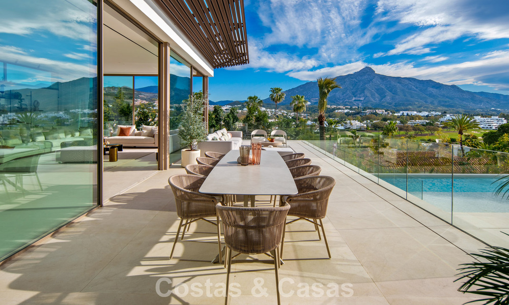 Contemporary designer villa with panoramic views for sale in Nueva Andalucía’s Golf Valley, Marbella 800146