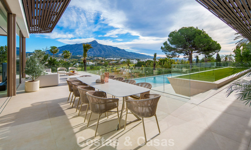 Contemporary designer villa with panoramic views for sale in Nueva Andalucía’s Golf Valley, Marbella 800147