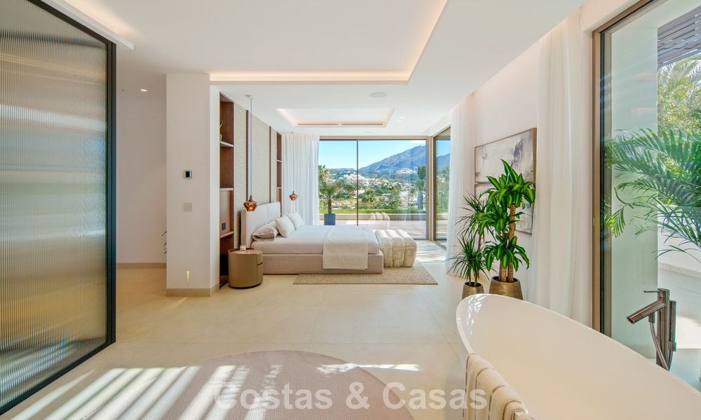 Contemporary designer villa with panoramic views for sale in Nueva Andalucía’s Golf Valley, Marbella 800162