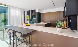 Contemporary designer villa with panoramic views for sale in Nueva Andalucía’s Golf Valley, Marbella 800174 