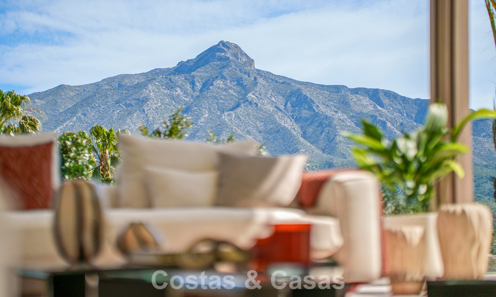 Contemporary designer villa with panoramic views for sale in Nueva Andalucía’s Golf Valley, Marbella 800183