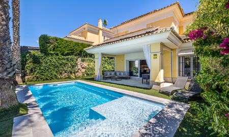Renovated semi-detached villa for sale with sea view on the golf course east of Marbella 800237