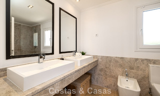 Renovated semi-detached villa for sale with sea view on the golf course east of Marbella 800250 