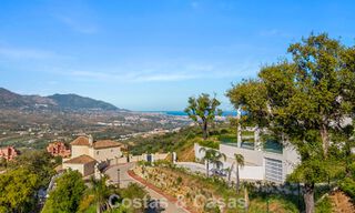Moderne luxury villa with contemporary architecture and panoramic views for sale in the Hills of Marbella East 800266 