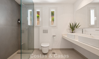 Moderne luxury villa with contemporary architecture and panoramic views for sale in the Hills of Marbella East 800271 