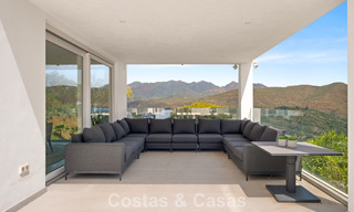 Moderne luxury villa with contemporary architecture and panoramic views for sale in the Hills of Marbella East 800289 