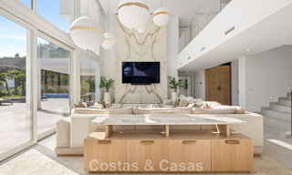 Moderne luxury villa with contemporary architecture and panoramic views for sale in the Hills of Marbella East 800303 