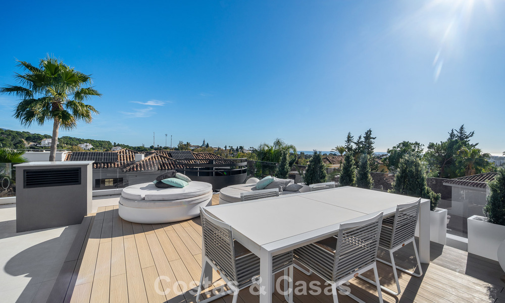 Sophisticated luxury villa for sale with panoramic views in nueva andalucía’s prestigious golf valley, marbella 800336