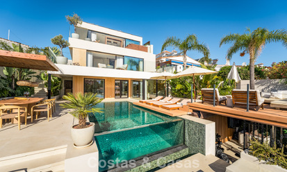 Modern renovated luxury villa with stunning views for sale in Nueva Andalucía, Marbella 800353
