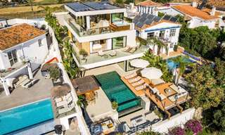 Modern renovated luxury villa with stunning views for sale in Nueva Andalucía, Marbella 800361 
