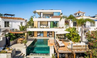 Modern renovated luxury villa with stunning views for sale in Nueva Andalucía, Marbella 800364 