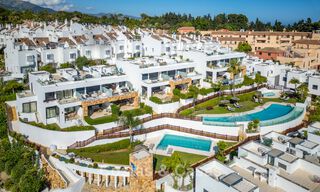 Luxury townhouse for sale near Puente Romano, Marbella’s Golden Mile 800377 