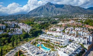 Luxury townhouse for sale near Puente Romano, Marbella’s Golden Mile 800379 